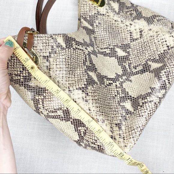 Michael Kors python print shoulder purse. - Picture 10 of 11